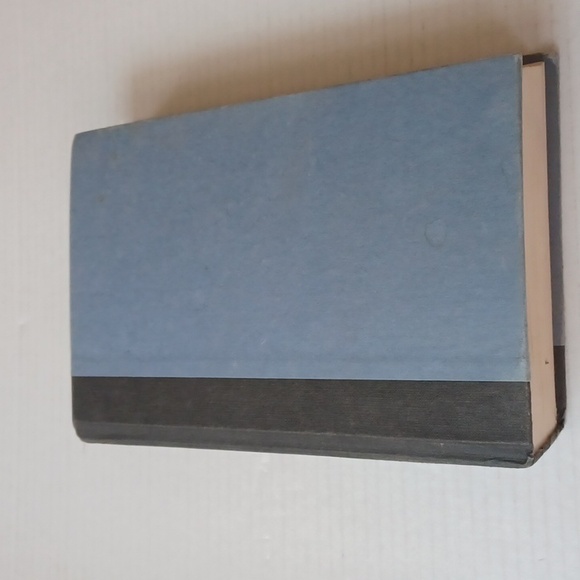 4/$40 "Hearts in Atlantis" by Stephen King - Hardcover Book - Picture 4 of 13